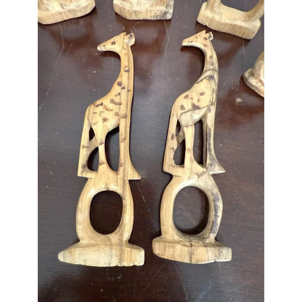 VTG Hand Carved Wooden Napkin Rings Holders Set of 6 Giraffes Artsy Boho Jungle